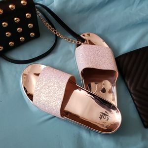 💞Sparkly Slides